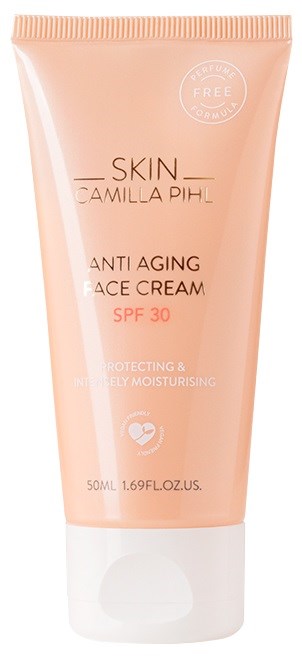 Persikanvärinen kasvovoideputki SPF 30, merkattu ikääntymistä vastaan ja kosteuttava, valmistaja Camilla Pihl.
