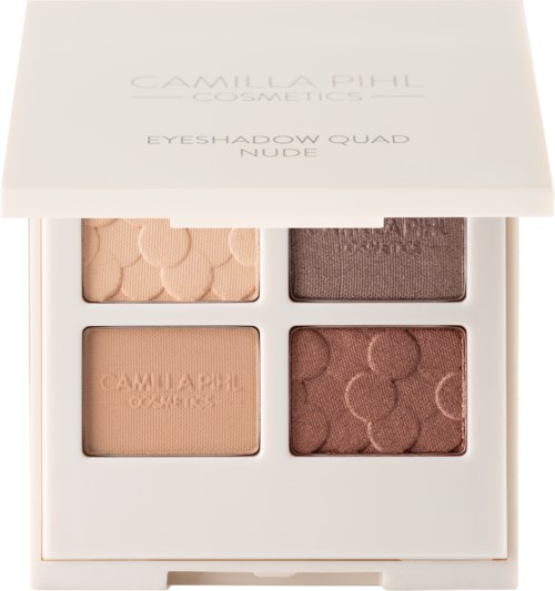 Een oogschaduwpalette met vier tinten in licht, bruin, donker en warm roze. De palette heeft een witte behuizing.