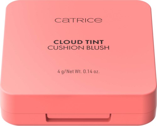 Pink firkantet kompakt med svart tekst som lyder CATRICE CLOUD TINT CUSHION BLUSH og vektopplysninger.