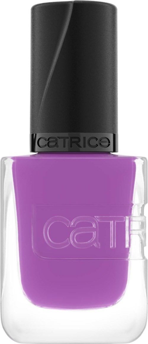 En flaska med lila nagellack med svart lock, märkt 'Catrice'.