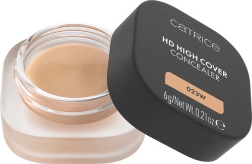Pieni purkki beigeä peiteainetta ja musta kansi, jossa lukee Catrice HD High Cover Concealer, näyttäen tuotteen ja kannen.