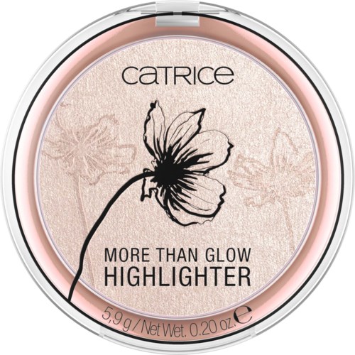 En rund höglighter med blomsterdesign och rosa nyans, märkt Catrice More Than Glow. Innehåller skimmer smink.