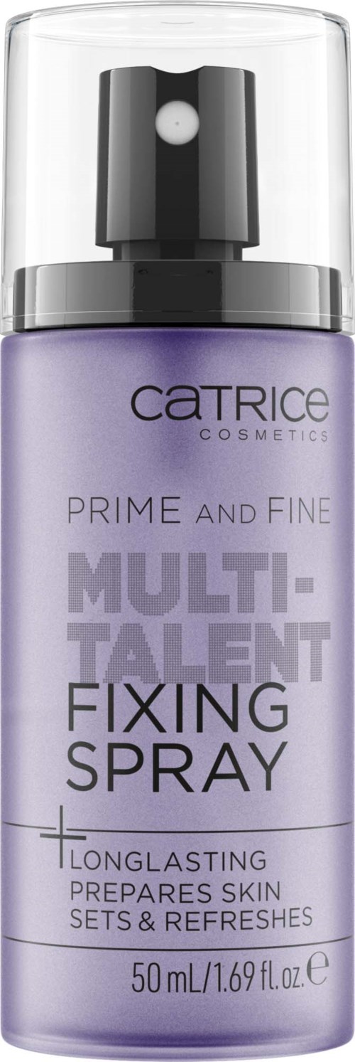Paars spuitflesje met CATRICE Prime and Fine Multi-Target Fixing Spray. Het is langdurig en verfrist de huid.