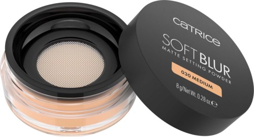 Ronde container met beige poeder voor Make-up, gelabeld 'Catrice Soft Blur Matte Setting Powder 030 Medium', deksel open.