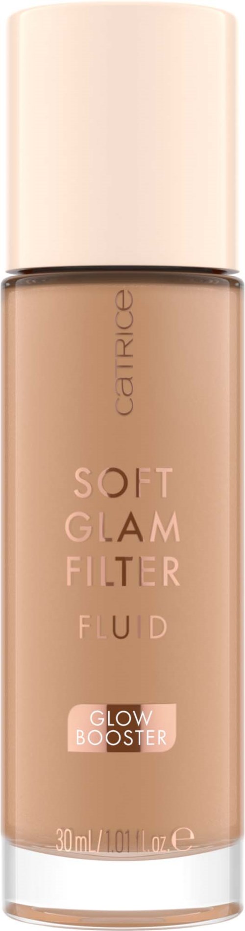 Sävyttävä meikkivoidepullo, jossa on kermaisenvärinen kansi ja beige etiketti, jossa lukee "Catrice Soft Glam Filter Fluid GLOW BOOSTER."