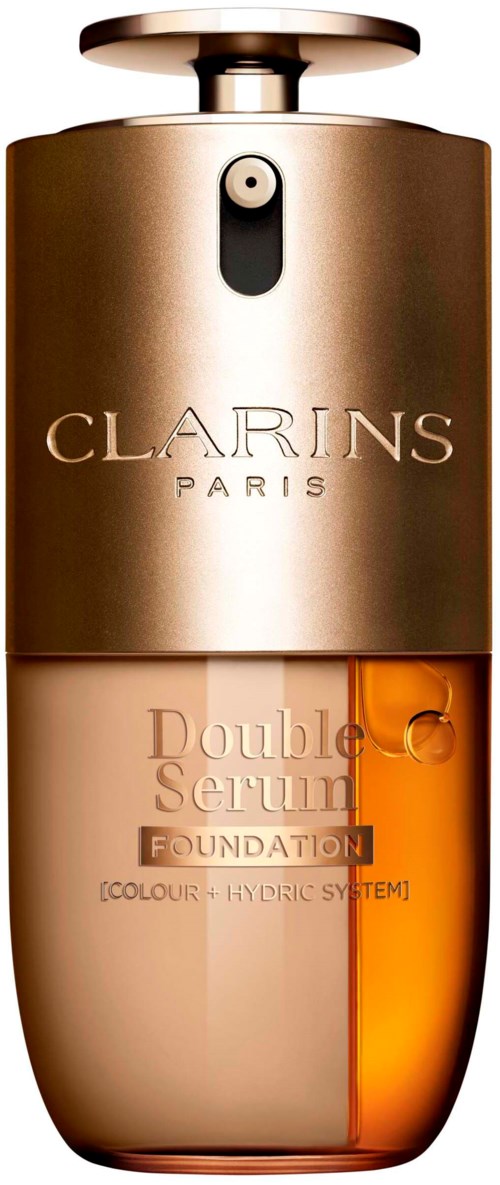 En luksuriøs parfymeflaske med gull- og ravdesign, merket som Clarins Double Serum Foundation.