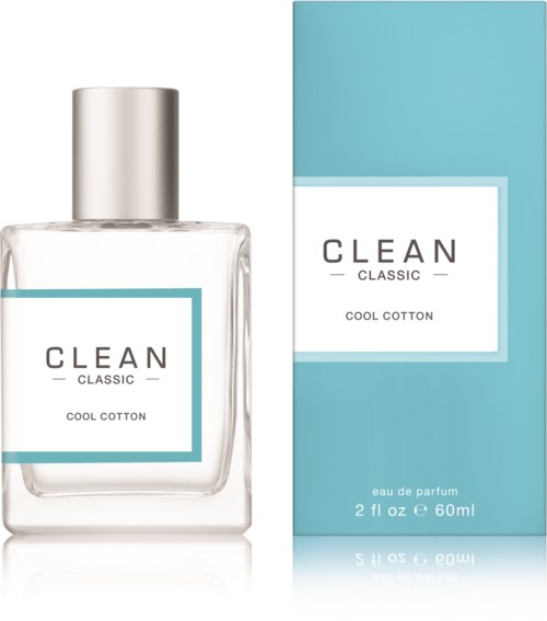 Een parfumfles en doos met label "CLEAN CLASSIC COOL COTTON" in blauw en wit.