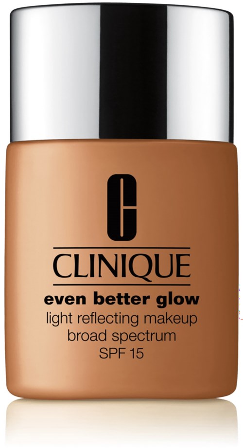 En foundationflaska märkt 'Clinique Even Better Glow' med SPF 15, beige färg och en silverlock.
