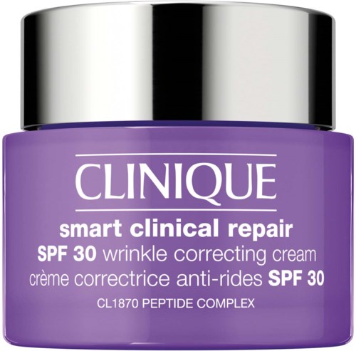 En lila krämstink av Clinique med silverlock, markerad för hudreparation och mot rynkor, SPF 30.