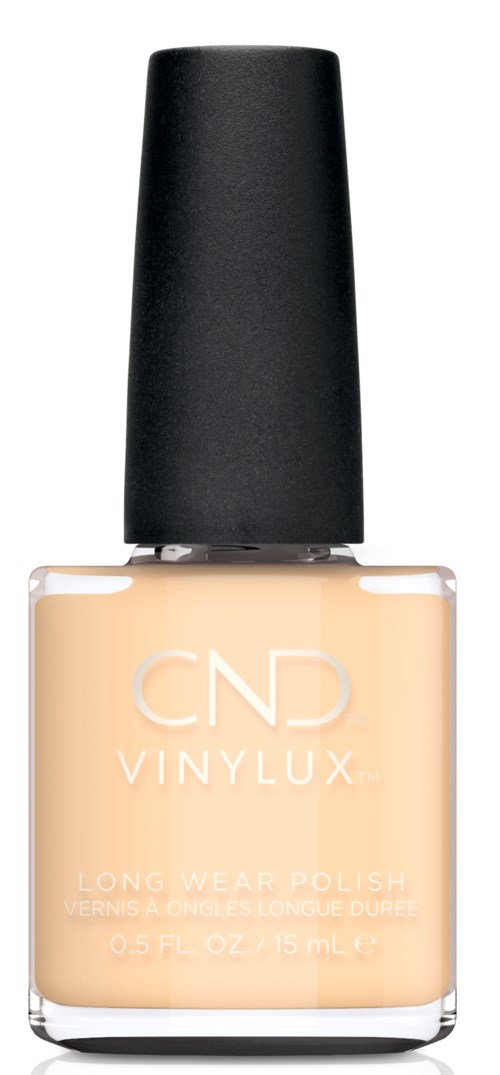 Eine Flasche beigen Nagellack mit schwarzem Deckel, beschriftet 'CND VINYLUX LONG WEAR POLISH' und Größenangabe.