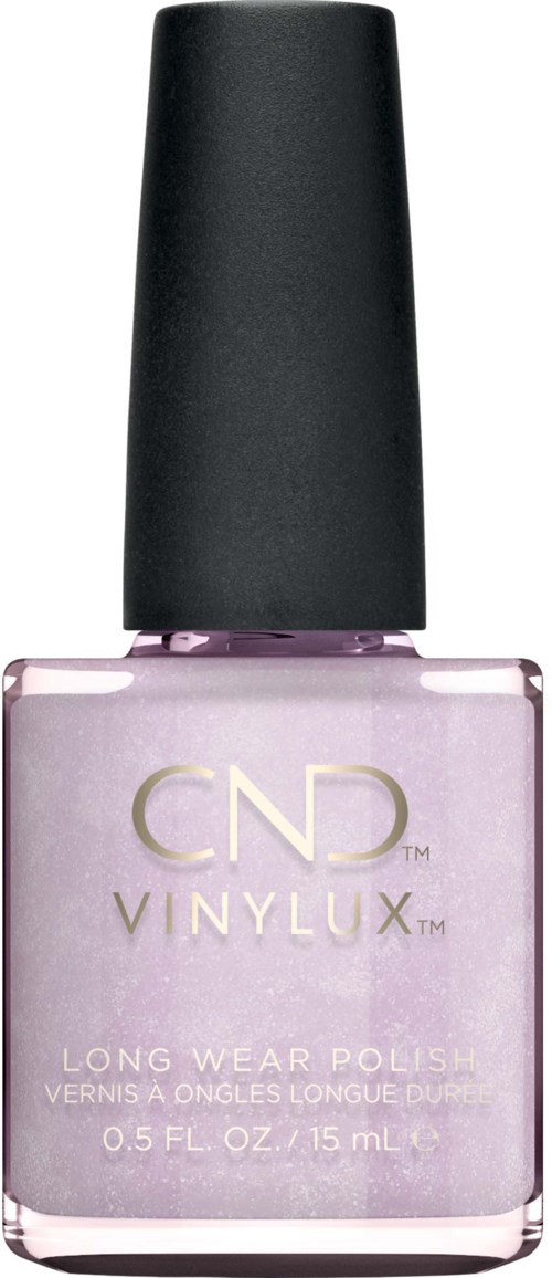 Eine Flasche mit pastelllila Nagellack und schwarzem Deckel, mit der Aufschrift 'CND VINYLUX' für langanhaltende Haltbarkeit.