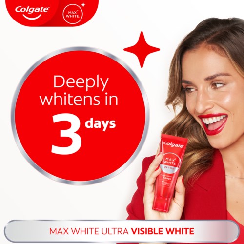 Eine Frau lächelt und hält Colgate Max White Zahnpasta, mit Text, der besagt, dass sie innerhalb von drei Tagen aufhellt.