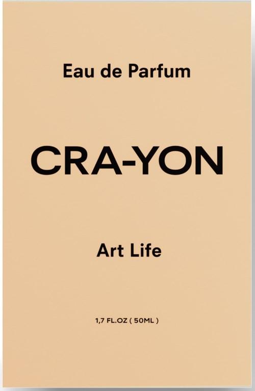 Een parfumverpakking met 'Cra-Yon', 'Eau de Parfum' en 'Art Life' erop, in beige kleur.