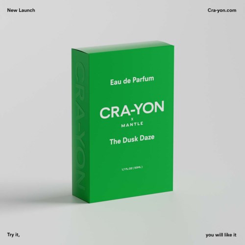 Een groen parfumdoos met de tekst 'CRA-YON x MANTLE The Dusk Daze'.