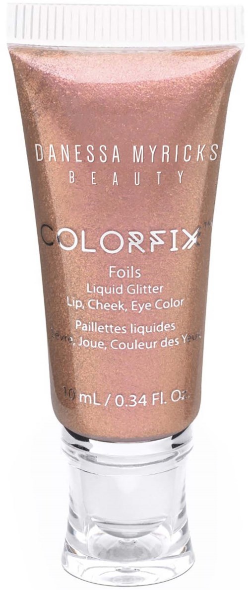 Ett rör med flytande glittermakeup för läppar, kinder eller ögon i en roséguldfärg med vitt lock.
