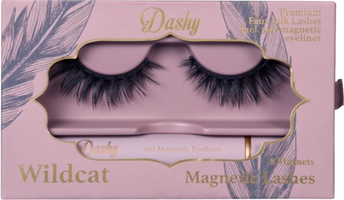 Roze doos bevat nepwimpers genaamd Wildcat, met magneet voor eenvoudige aanbreng, versierd met bladpatronen.