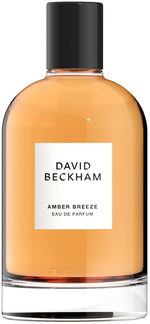 Ein Parfümflasche mit dem Label 'David Beckham Amber Breeze' und schwarzem Deckel, mit pfirsichfarbener Flüssigkeit.