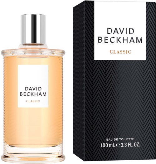 Ein Parfümflasche und eine Verpackung mit der Aufschrift 'David Beckham Classic' und heller Flüssigkeit.