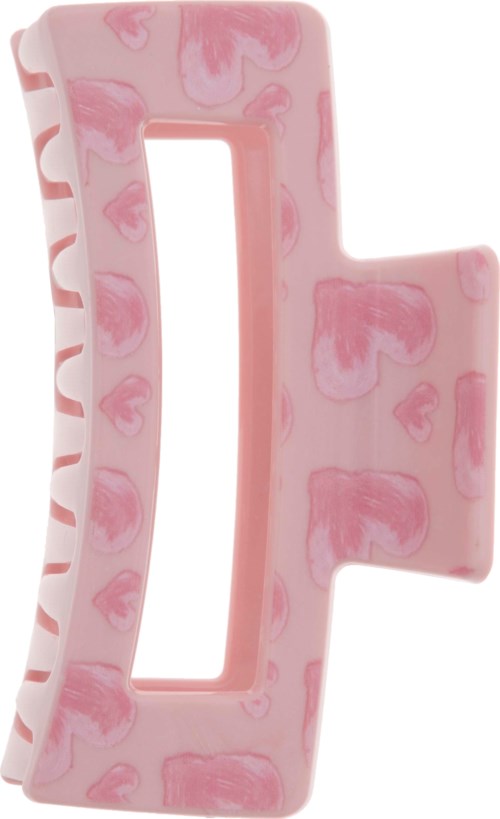 Rosa plastbokstav D med hjertemønster, design for dekorasjon eller håndverk.