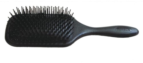 Eine schwarze Haarbürste mit Griff und vielen steifen Borsten zum Friseur.