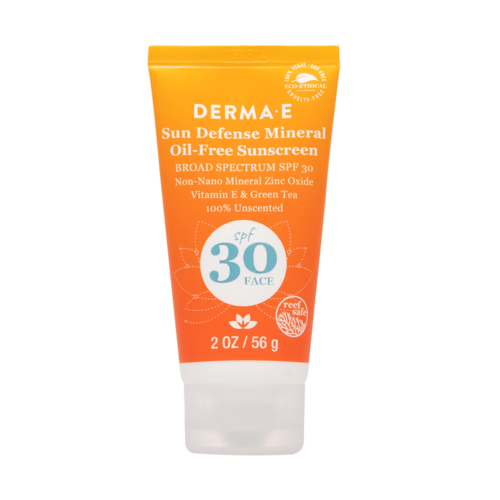 Oranssi puteli Derma-E:n aurinkovoiteesta, SPF 30, mineraalinen, öljytön, vihreä tee, E-vitamiini, laajakirjoinen.