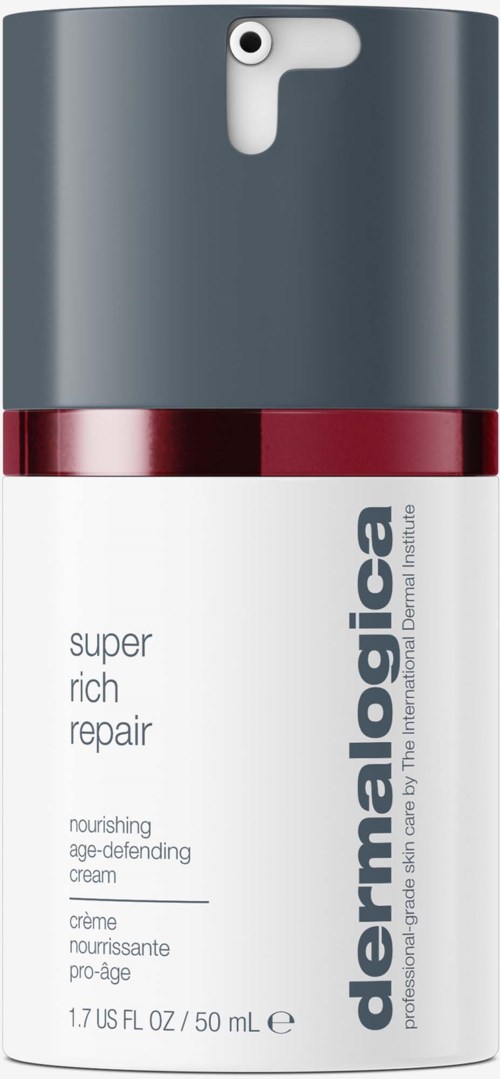 En vit och grå hudvårdsflaska med röd rand, märkt Dermalogica super rich repair närande kräm.