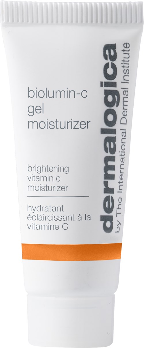 En vit tub med hudvårdsgele som heter Dermalcalm, med orange och grå text, som visar att det är en vitamin C-kräm.