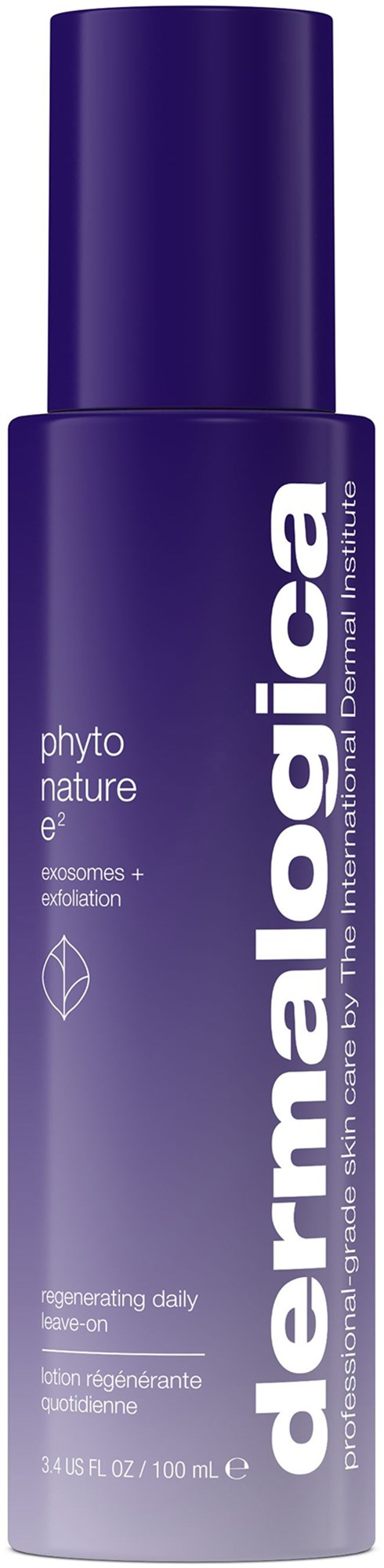 Een paarse fles met witte tekst, gemarkeerd 'dermalogica', wijst op huidverzorging, specifiek herstellende dagelijkse essentie.
