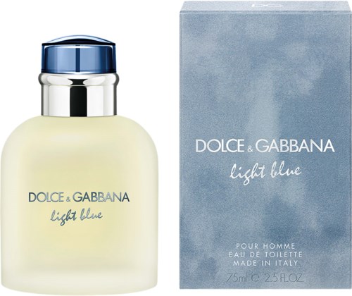 En flaska av Light Blue parfym av Dolce & Gabbana och dess förpackning, båda i blått och vitt.