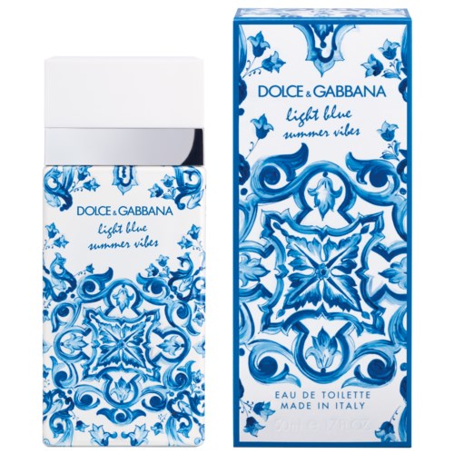 En parfymflaska och förpackning med blå blommor och svängdesign, märkt 'Light Blue Summer Vibes' av Dolce & Gabbana.
