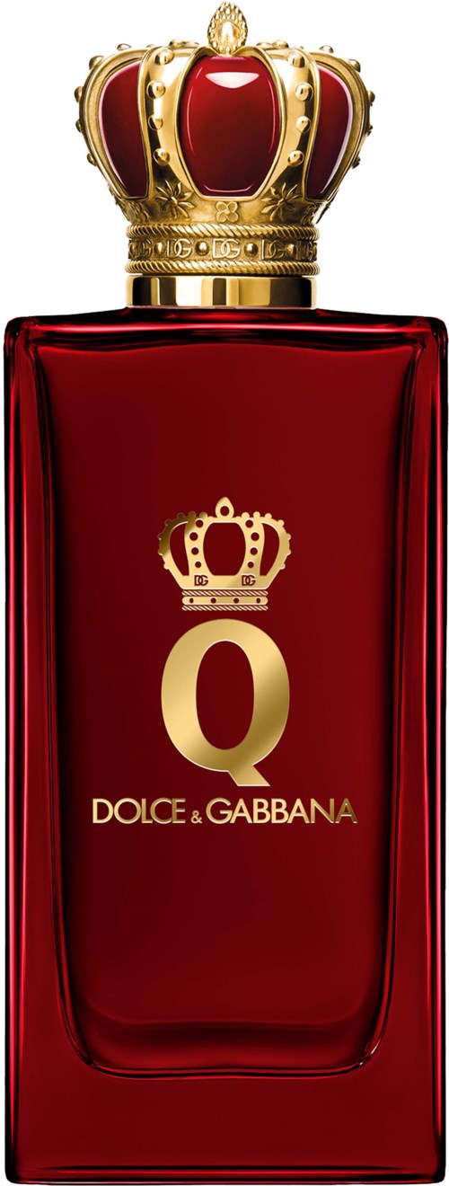 Rood parfumfles met een gouden kroonvormige dop en goudkleurige tekst met Q en Dolce & Gabbana.