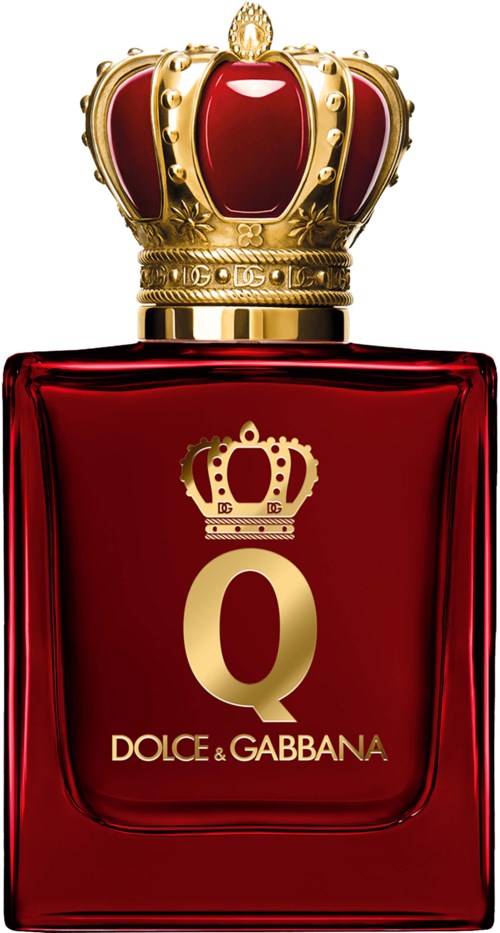 Een rood parfumfles met een gouden kroon bovenop en gouden tekst 'Q DOLCE & GABBANA.'