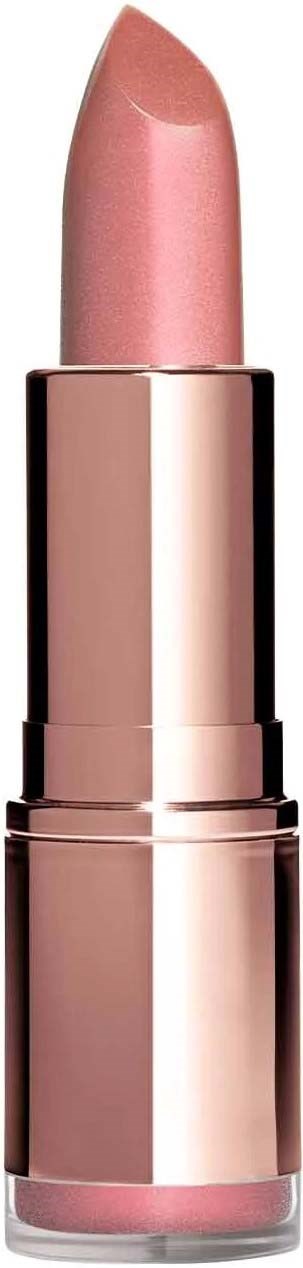Ein rosafarbener Lippenstift in einer glänzenden Metallhülse vor schwarzem Hintergrund.