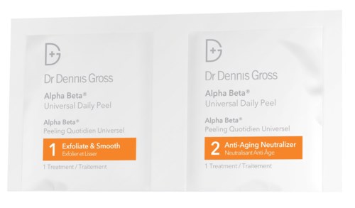 Kaksi pientä pussia, joista toinen on merkityllä 'Exfoliate & Smooth' ja toinen 'Anti-Aging Neutralizer,' merkiltä Dr. Dennis Gross.