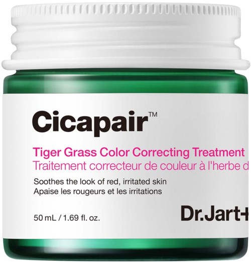 Een huidverzorgingspot met Cicapair, groen en wit, bevat Tiger Grass Color Correcting Treatment van Dr. Jart+.