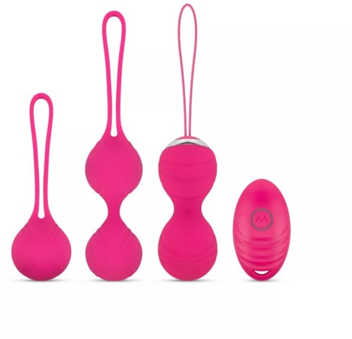 Satz aus vier pinkfarbenen Kegel-Übungskugeln in verschiedenen Größen mit Fernbedienung.