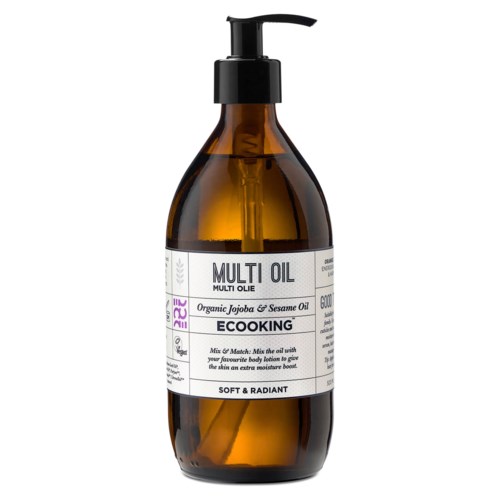 En brun flaska med svart pump märkt 'Multi Oil' som innehåller ekologisk jojoba- och sesamolja.