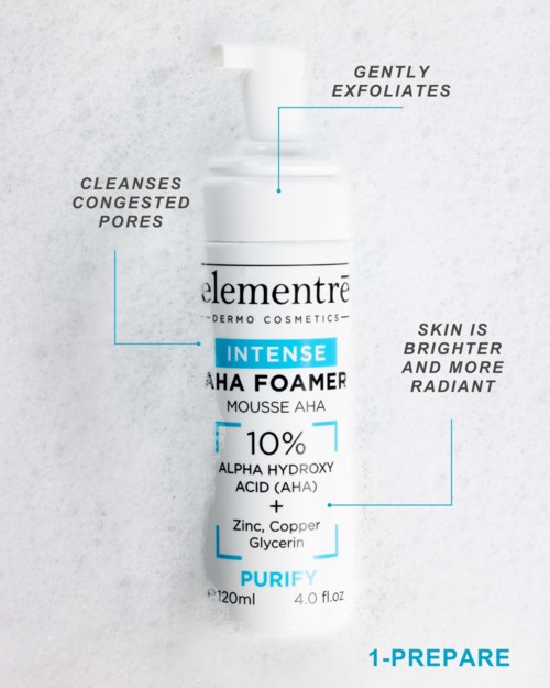 Hautpflege-Produkt mit Bezeichnung 'Intense AHA Foam', das exfoliiert, reinigt und die Haut aufhellt.