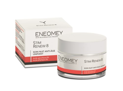 Een huidverzorgingsproduct genaamd ENOEMY, gericht op anti-aging, met een witte pot en een doos met rode en zwarte tekst.