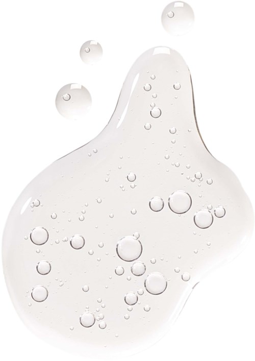 Klare Flüssigkeit mit Bläschen, wahrscheinlich Wasser- oder Gel-Spritzer.