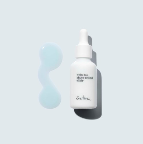 Een witte druppelfles met productnaam en een lichtblauwe gel ernaast op een lichte achtergrond.