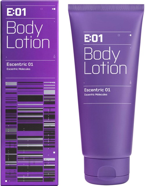 Ein lila Karton und Tube mit der Aufschrift 'E01 Body Lotion' mit Barcode-Linien und Produkteninformationen. Einfaches und modernes Design.