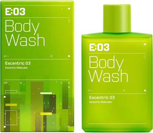Grüne Flasche und Verpackung mit weißem Text für Body Wash namens Escentric 03, E-03, mit einfachem Design.