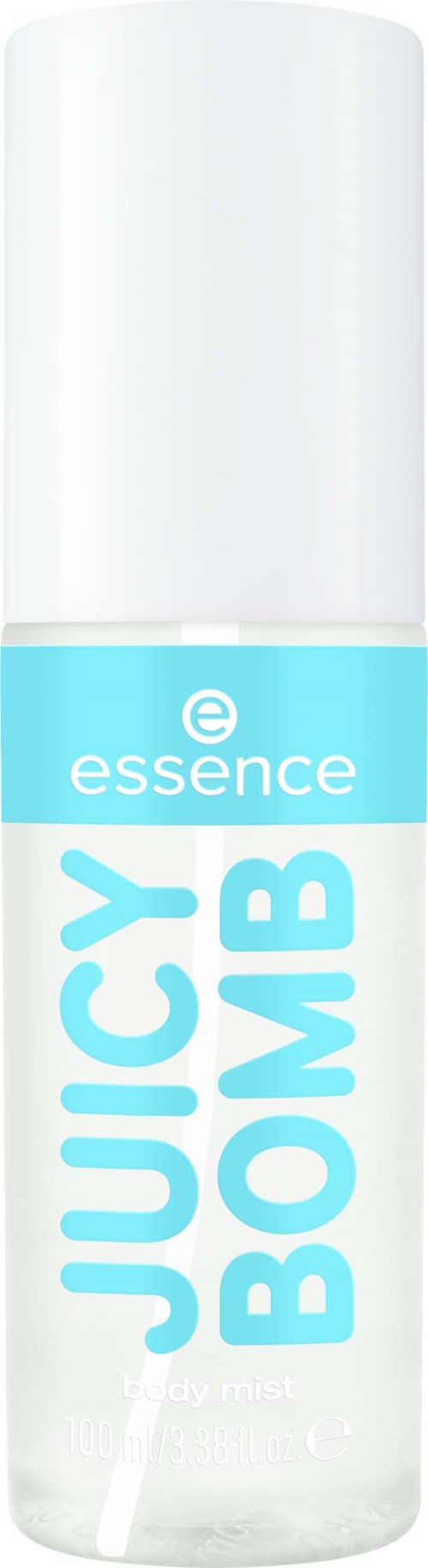 En vit sprayflaska med blå etikett som säger essence juice bomb. Den ser ut som en hudvårds- eller kroppsspray.