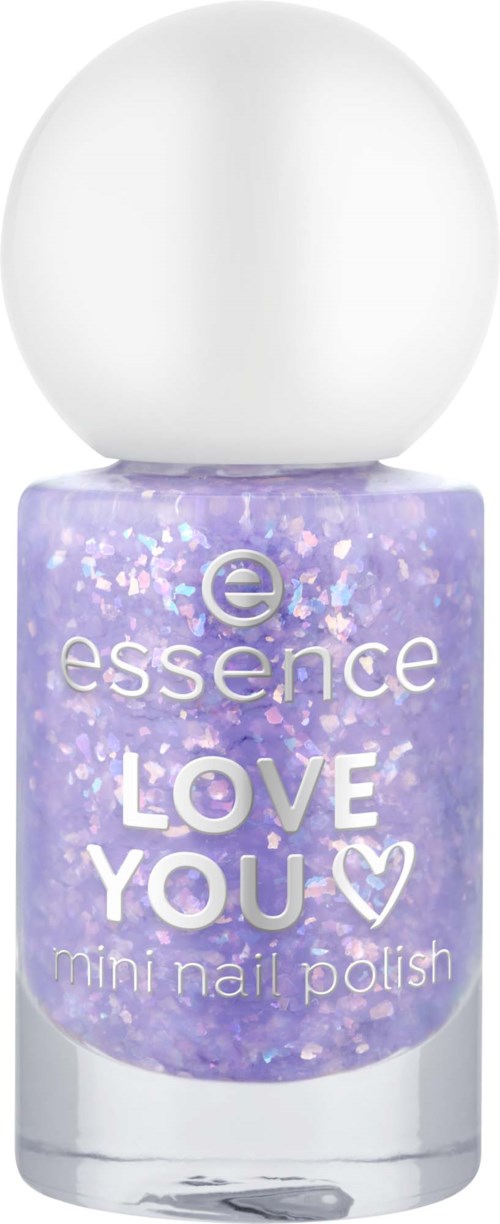 Paars nagellak met glitters, gelabeld Love You mini nagellak van Essence.