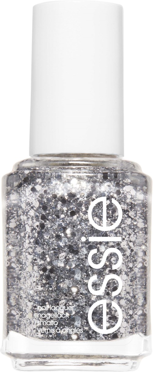 Een doorzichtige nagellakfles met zilveren glitter binnenin en een witte dop. Het merk "essie" staat op de fles.