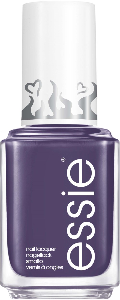 En lila nagellacksflaska med hjärtan och flammor på locket. Märket 'essie's' är tydligt på flaskan.