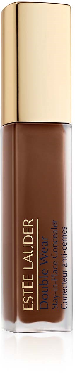 Een lippenstift van Estée Lauder met bruine kleur en gouden deksel, labelt Double Wear Stay-in-Place Lipstick.