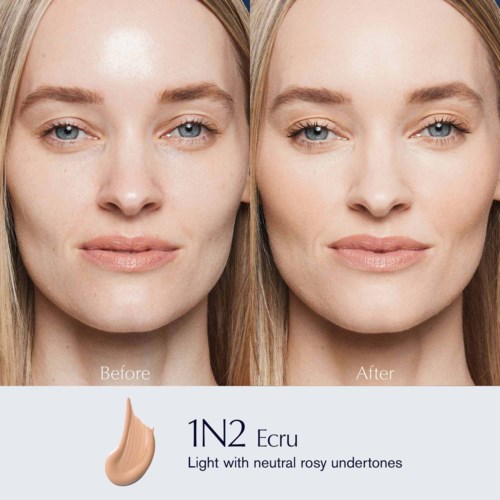 Nebeneinander gezeigte Fotos zeigen das Gesicht einer Frau vor und nach Make-up, mit Verbesserungen bei Haut und Lippen.