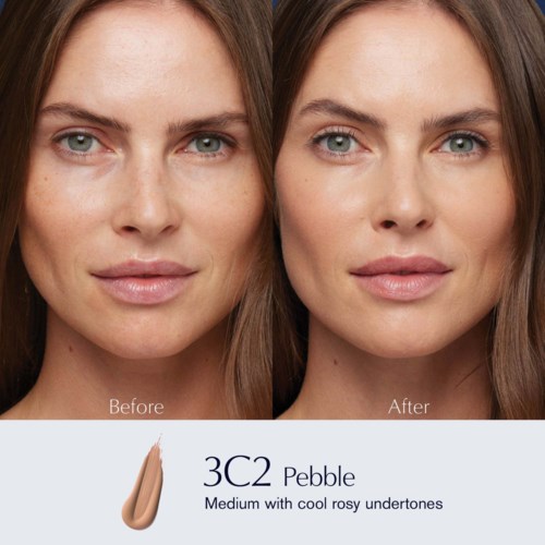 Vergleich der Gesichter vor und nach der Verwendung von 3C2 Pebble Foundation für klarere Haut.